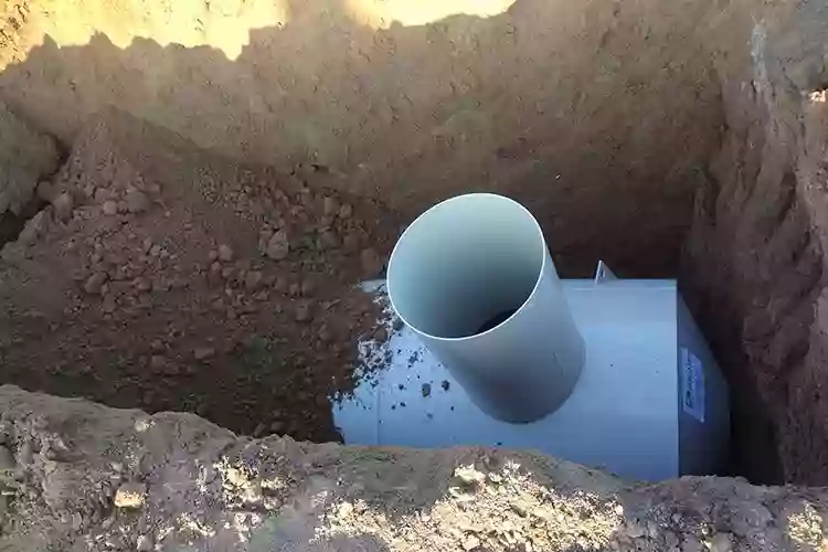 Подземная вертикальная стеклопластиковая емкость для воды